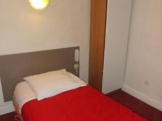 Hotel Petit Bastille Aulnay-sous-Bois Zewnętrze zdjęcie