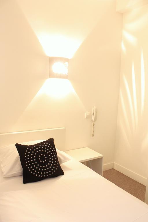 Hotel Petit Bastille Aulnay-sous-Bois Zewnętrze zdjęcie