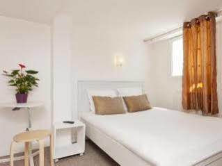 Hotel Petit Bastille Aulnay-sous-Bois Zewnętrze zdjęcie