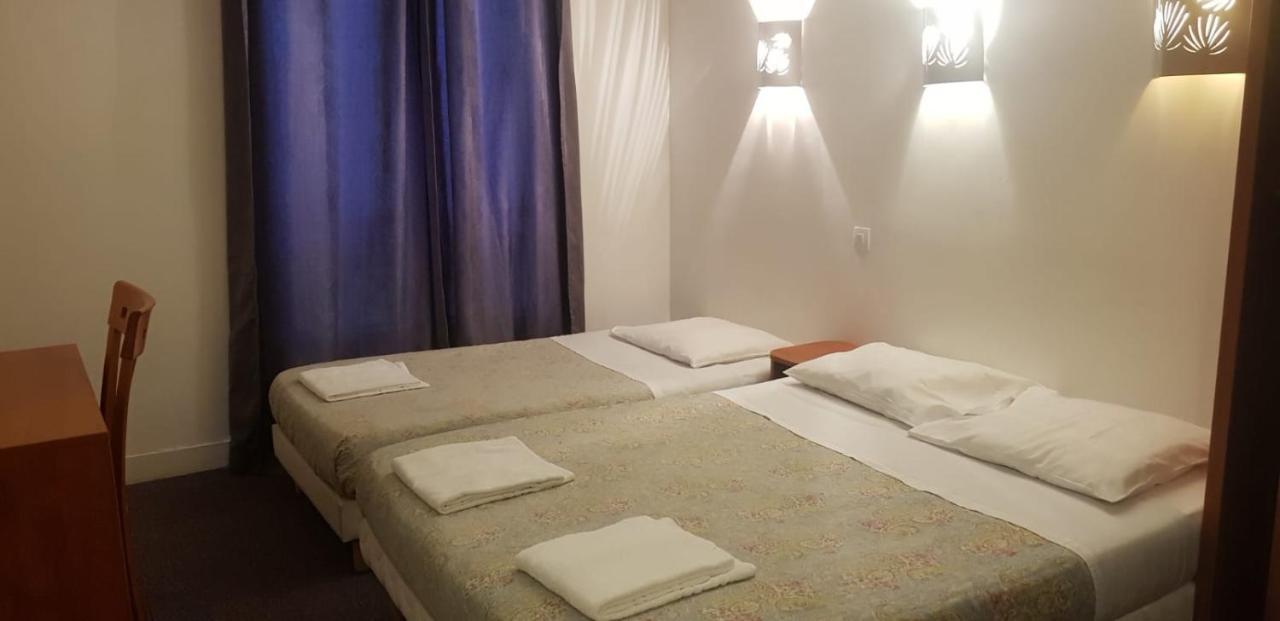 Hotel Petit Bastille Aulnay-sous-Bois Zewnętrze zdjęcie